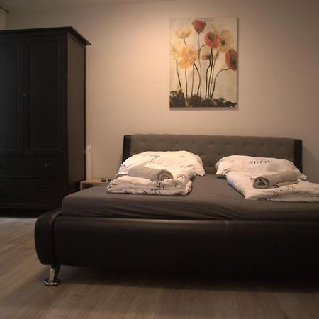Brilliant Souterrain Apt. - Prater Amuesement Park Διαμέρισμα Βιέννη Εξωτερικό φωτογραφία