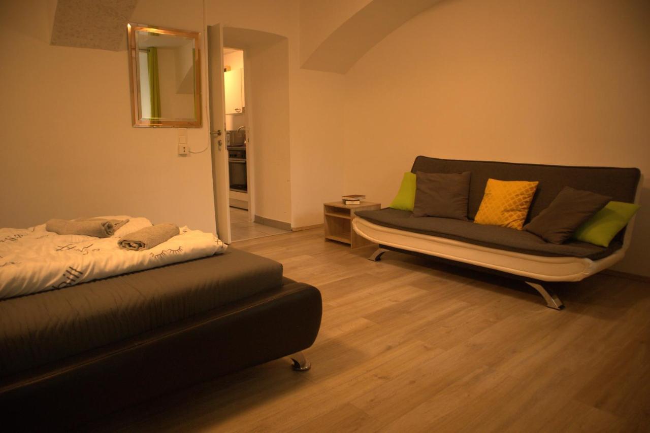Brilliant Souterrain Apt. - Prater Amuesement Park Διαμέρισμα Βιέννη Εξωτερικό φωτογραφία